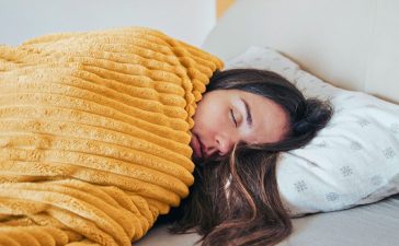 Irregular Sleep-Wake Syndrome: Causes, Diagnosis & Treatments